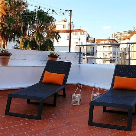 Les Llambrich - Apartamentos Turisticos L'Ampolla Buitenkant foto