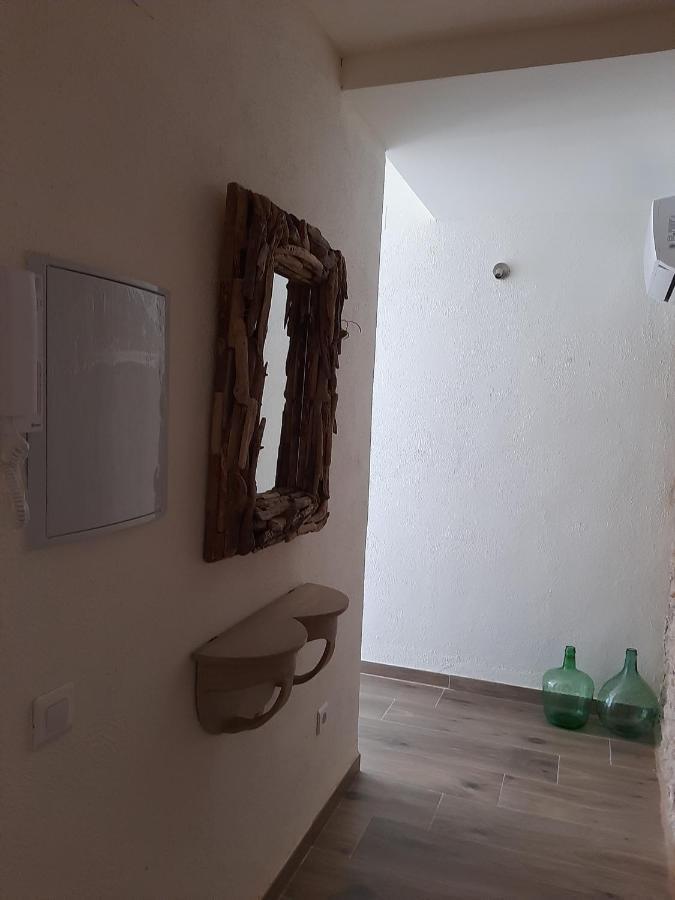 Les Llambrich - Apartamentos Turisticos L'Ampolla Buitenkant foto