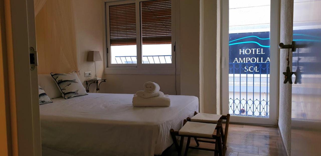 Les Llambrich - Apartamentos Turisticos L'Ampolla Buitenkant foto