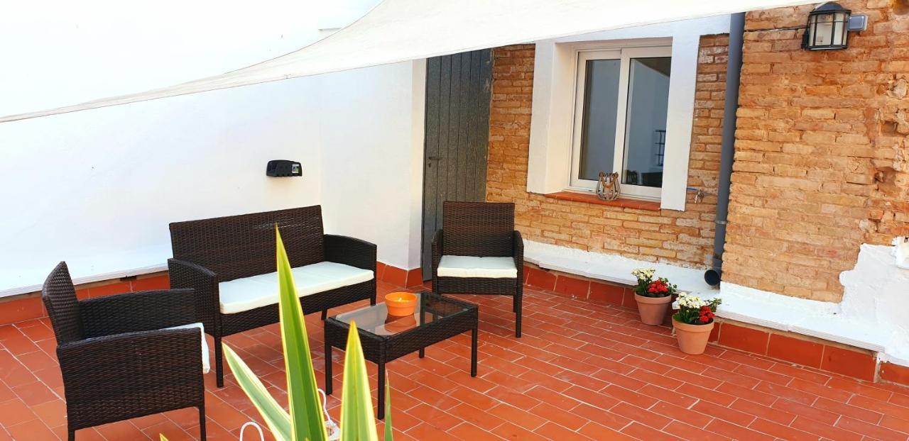 Les Llambrich - Apartamentos Turisticos L'Ampolla Buitenkant foto